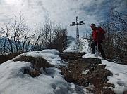 53 E sono sull'anticima del Podona (1192 m.) 